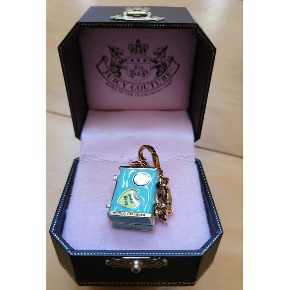 Juicy Couture Jewelry - Juicy Couture World Traveler Charm Vintage NIB